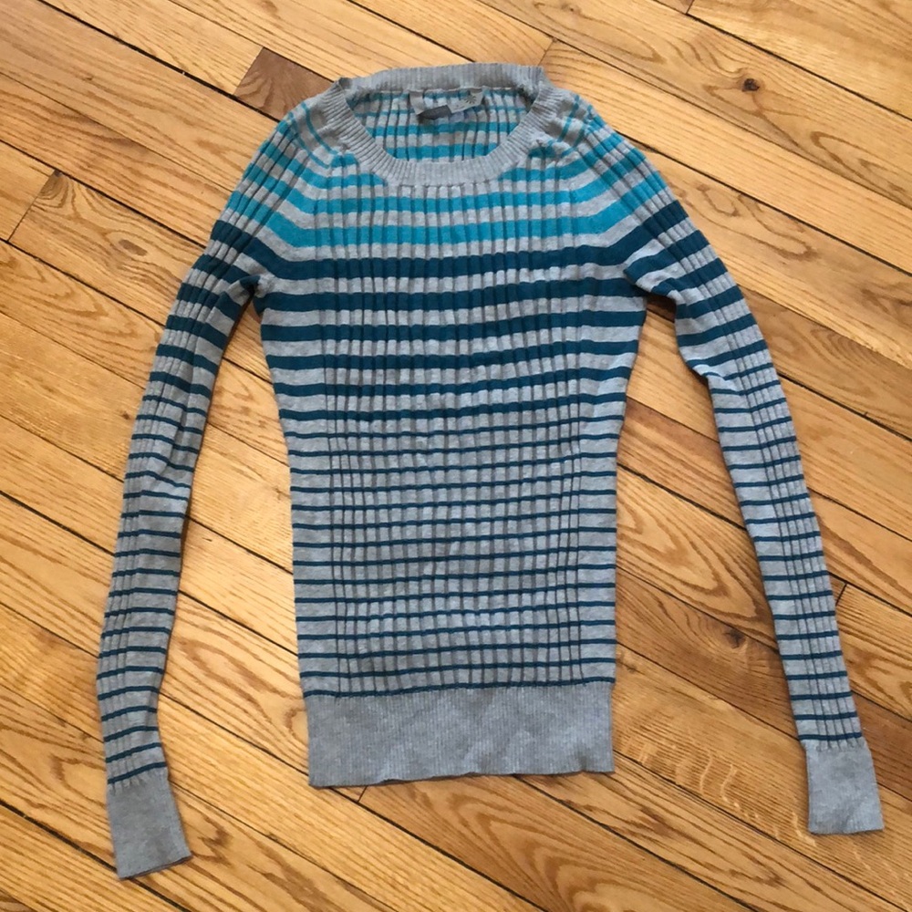 Women’s Med Athleta striped sweater